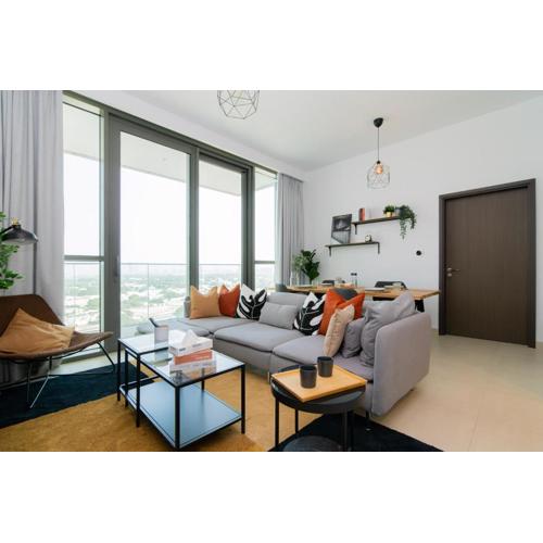 Elite Escape Holiday Home - 1 BHK Getaway with Dubai Mall Access - 3310