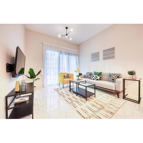 Elite LUX Holiday Homes - Cozy & Stylish 1 BR with Huge Pools & World Class Gym