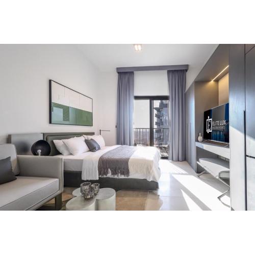 Elite LUX Holiday Homes - Modern Studio in MAG City Dubai