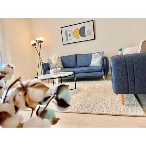 Elite LUX Holiday Homes - Two Bedroom Apartment Direct Metro Access in Al Furjan, Dubai