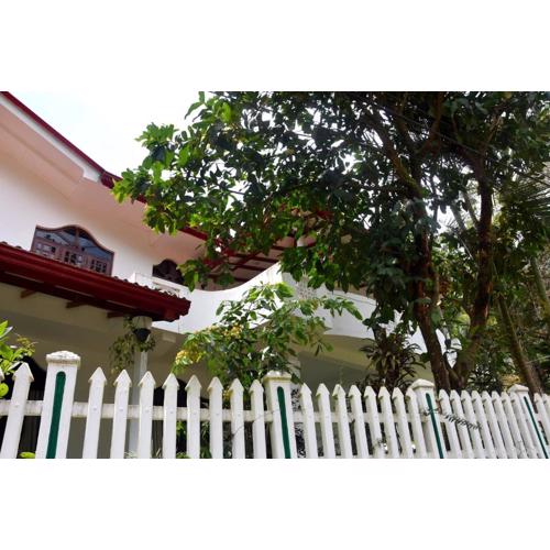 Ellagama Village Bungalow