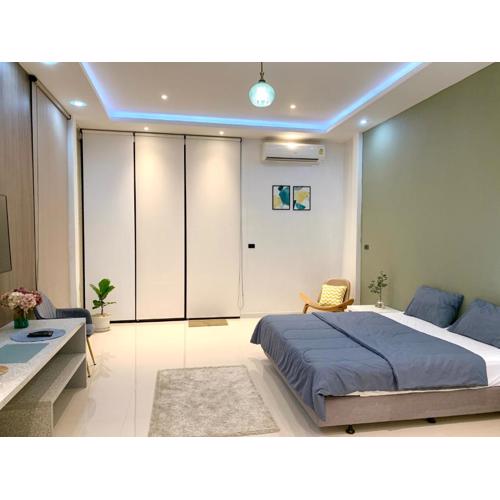 Ellie House Phuket Old Town