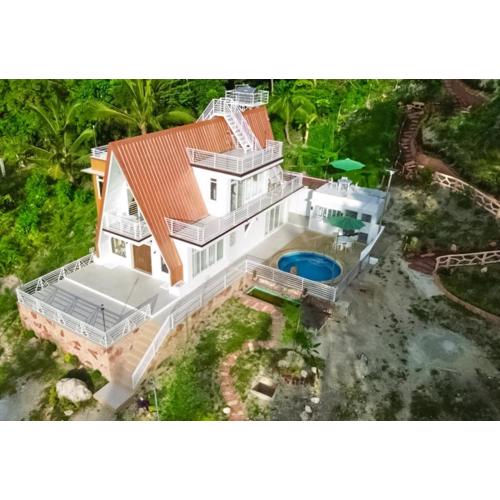 Elmo & Alice Villa Resort