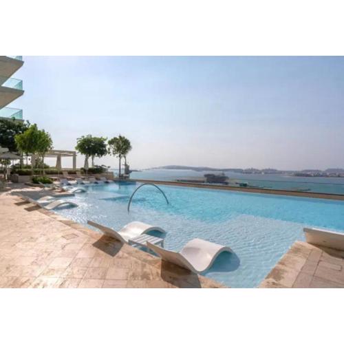 Emaar Beachfront Luxe Retreat