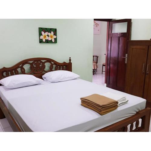 Embe Pitoe Syariah Gejayan Mitra RedDoorz