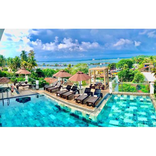 Emerald Bay Resort Mirissa