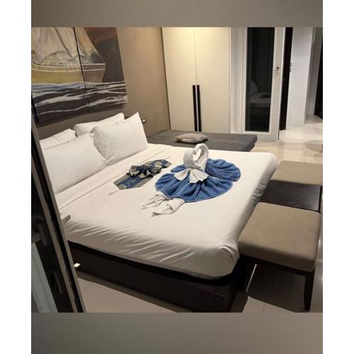 Emmerald terrace ressort