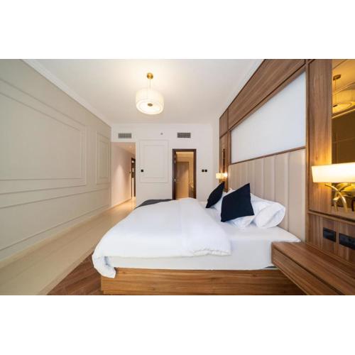 Emora 1 BR Apartment