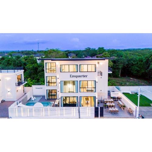 Emquatier Pool Villa Pattaya