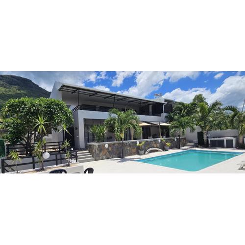 Endless Summer Apartments