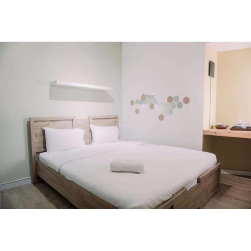 Enjoy Living Studio (No Kitchen) Apartment Aeropolis Residence By Travelio