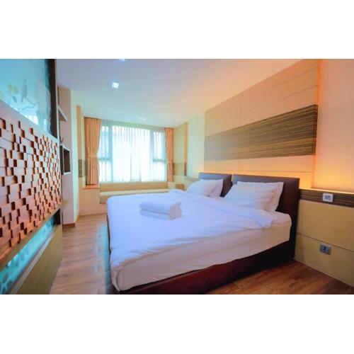 Enjoy private pool villa