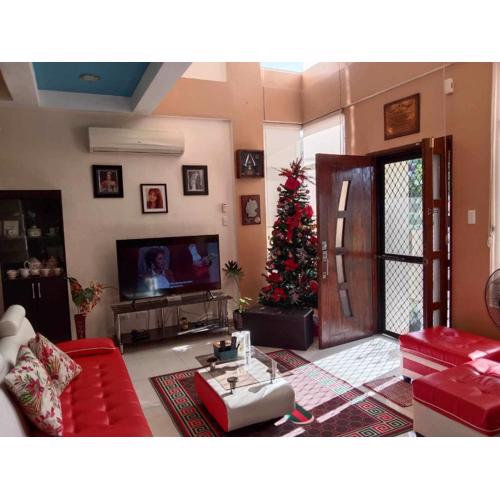 Entire house in high end subdivision