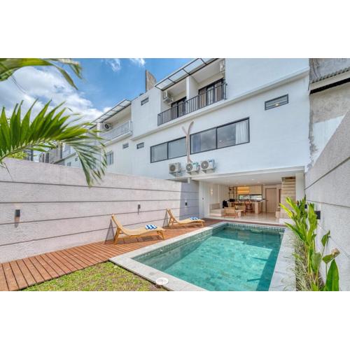 Enzio A3 Elegant 3BR Villa in Vibrant Pererenan