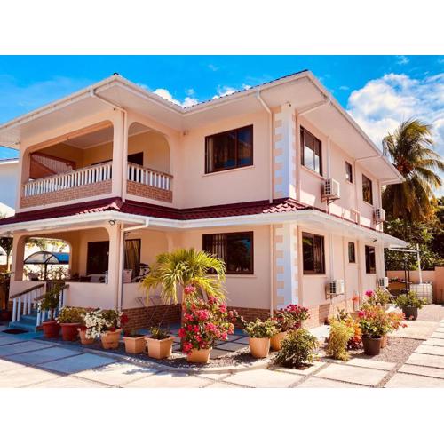 Erica's Self Catering Apartment