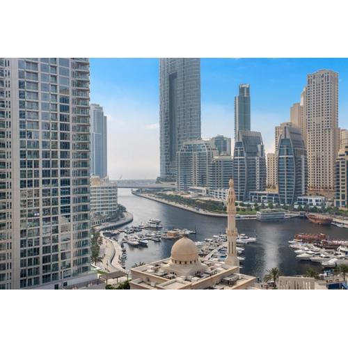 Escan Marina Tower Skyline Studio Elegant Stay