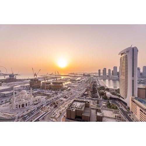 Escape 24 Chic 1BR in Dubai Marina High Floor & Sea Views