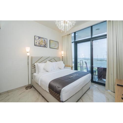 Escape24 Classy Studio Azizi Riviera 46 Dubai