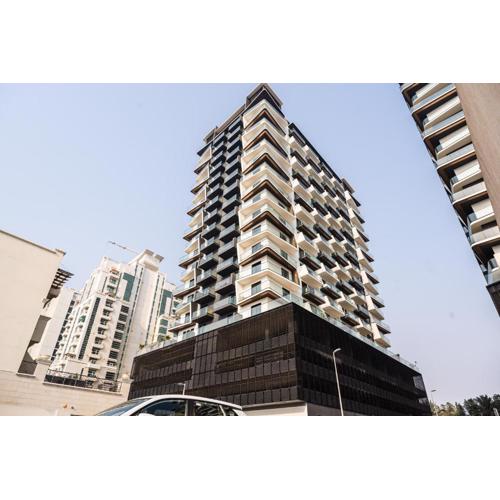 Escape24 Holiday Homes - Binghatti Nova - Jumeriah Village Circle JVC Dubai