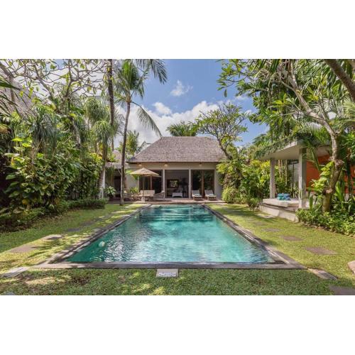 Eshara 3 our Peaceful 3BR Pool Villa close to Oberoi Beach