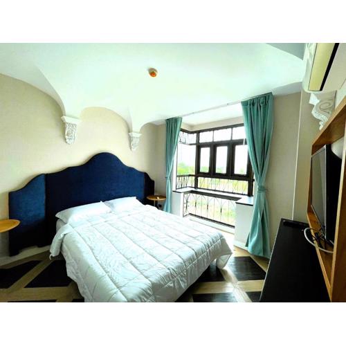 Espana 2 Bed Sea View N5