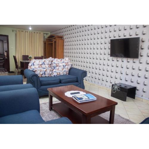 Essy's Apartments Nakuru with pool & GYM