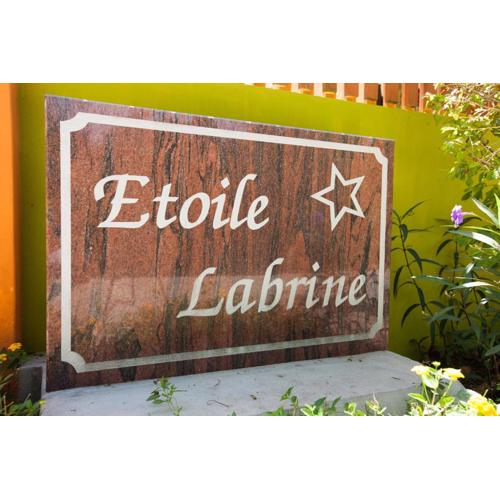 Etoile Labrine Guest House