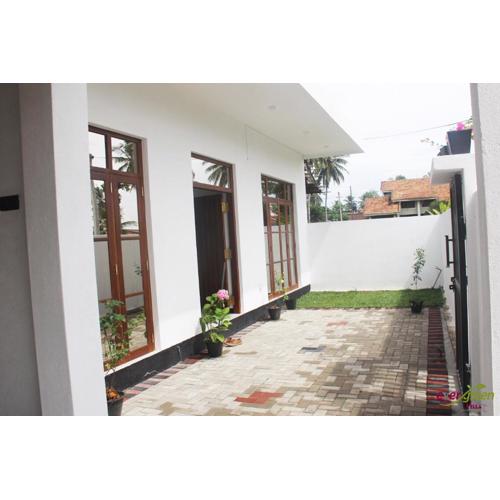 Ever Green Villa