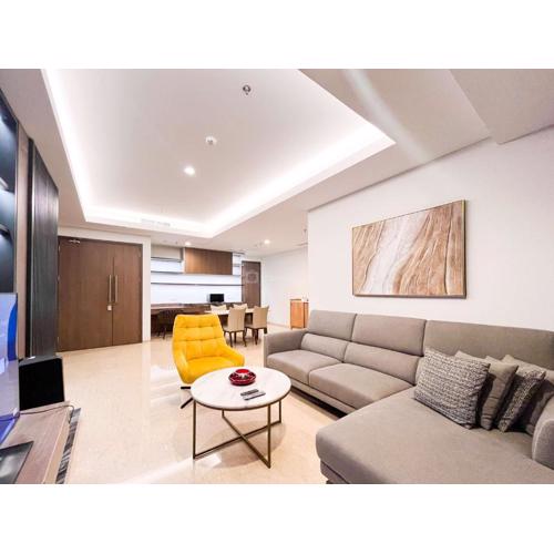 Exclusive 3BR Apartment 31 Sudirman Makassar with Private Lift By Travelio