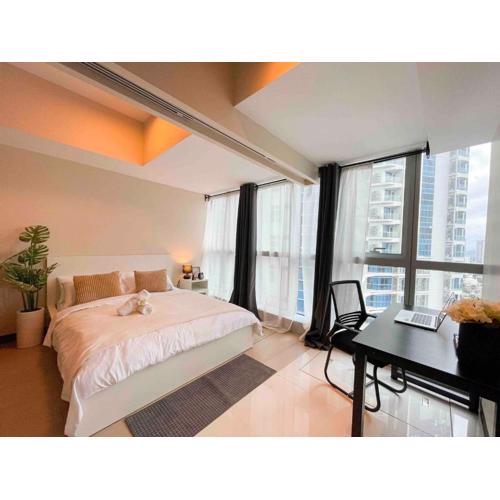 Exclusive BGC Condo at Uptown Area #upt136d