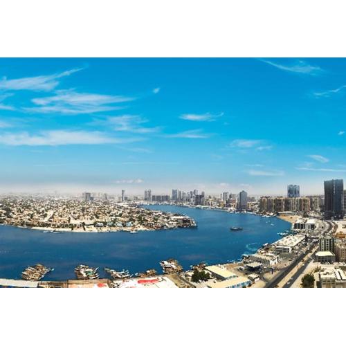 Exclusive Creek Bay Apartment