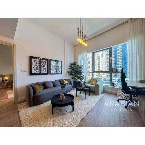 Exclusive Newly Renovated 1BR full Marina views