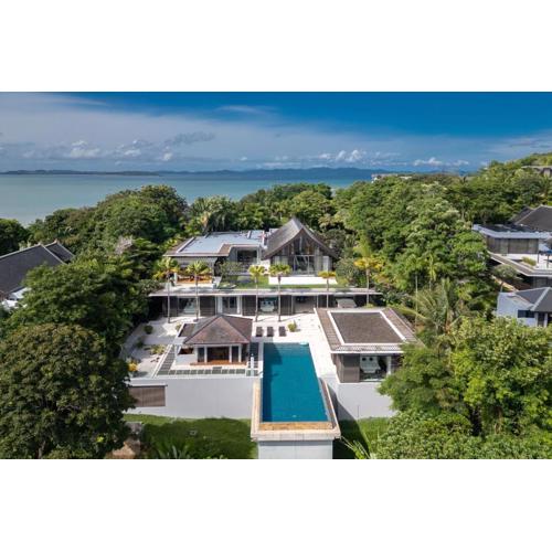 Exclusive Oceanfront Living, 5BR Pool Villa Elegance