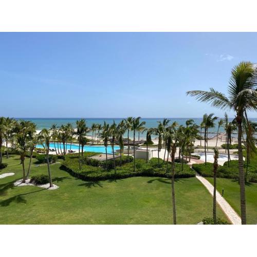 Exclusivos apartamentos con vista a la playa en Aquamarina, Cap Cana
