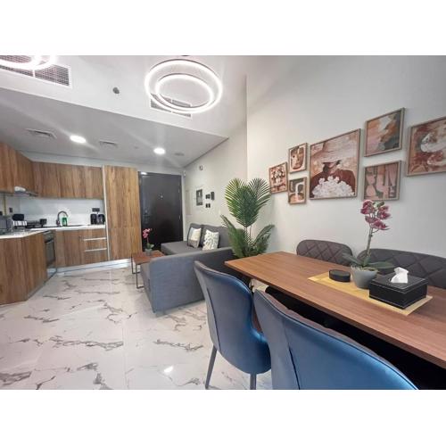 Executive 1BR | Maryah Vista, Near Cleveland