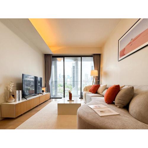 Expansive Luxury 2BR - Ultra Fast Wifi - Phrom Phong