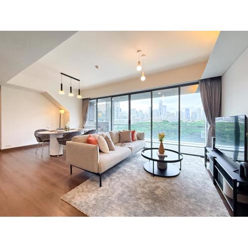 Expansive Luxury 2BR - Ultra Fast Wifi - Phrom Phong