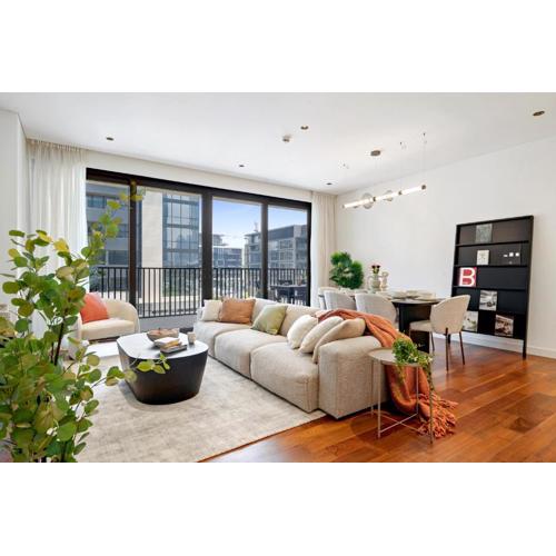 Experience City Walk - Spacious Haven - 2 Bedroom plus Maid's Room