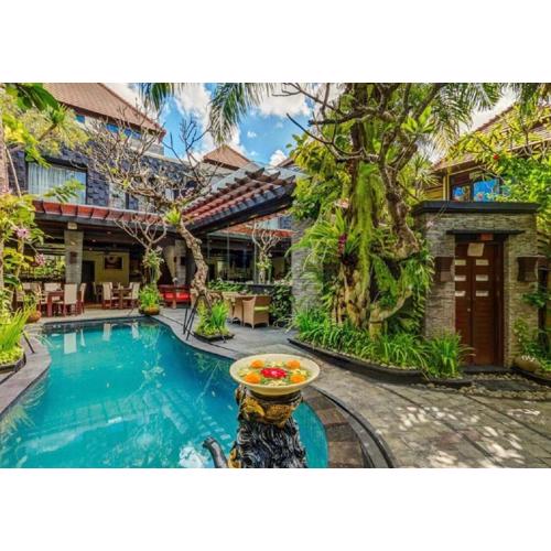 Exquisite 3 BR Villa Seminyak CYN