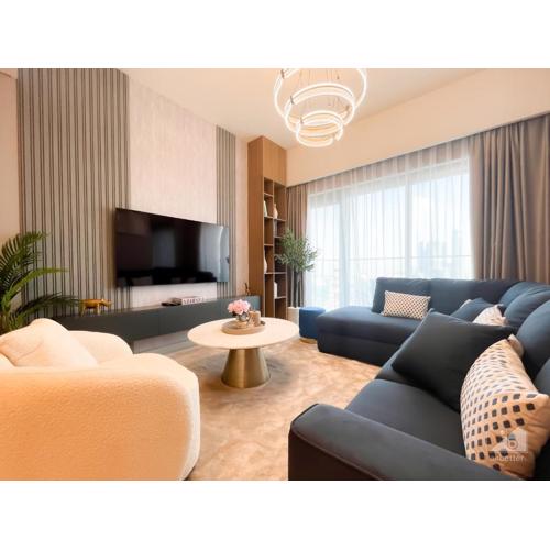 Extreme Luxury Burj Royal Balcony and Downtown View