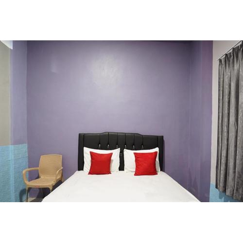 FA Homestay Syariah at Babat Lamongan Mitra RedDoorz