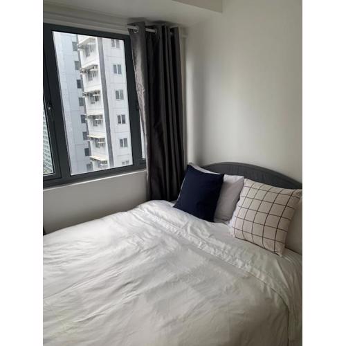 Fame Tower 2 Luxury Queen with own Washer