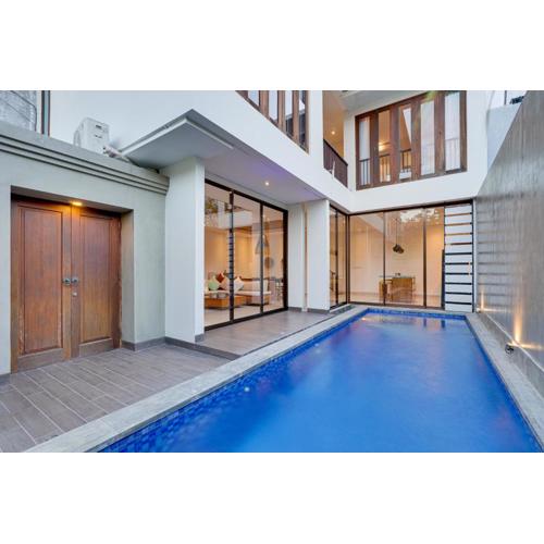 Family 3BR Villa Laviosa in Petitenget near Beach