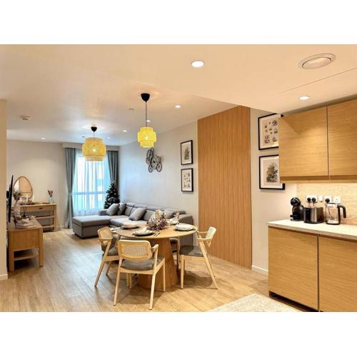 Family apartment next to the beach