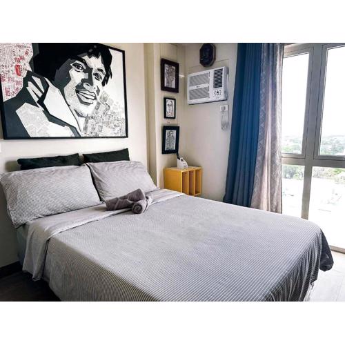 Family-Friendly Condo with Pool, Gym, Daycare!