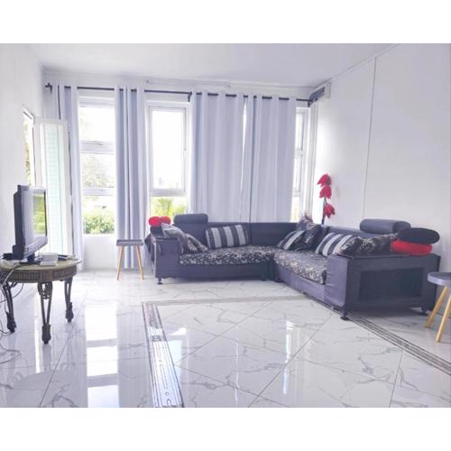 Family Perfect - Lovely New 2-Bedroom Apartment