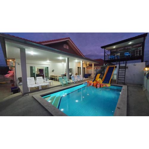 Family Pool Villa Chaam