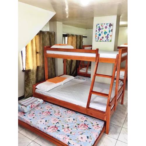 Family Room near Kawasan Falls