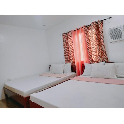 Family Suite 4-6 Pax GLENMARK'S Homestay near the beach