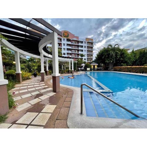 Family Suite Furnished Facing Pool